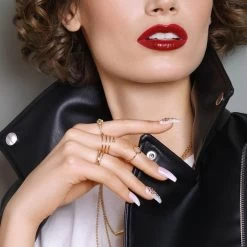 Kiss MasterPiece Luxury Nails - KMN01 -Kiss kmn01 04 rollover