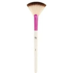 Ruby Kisses Makeup Brush– RMUB04 Fan Brush